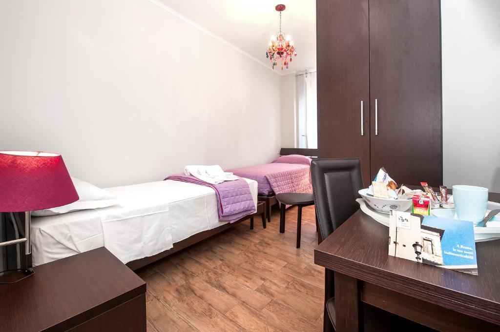 Terme Di Traiano Bed & Breakfast - Rome — Fotos 1